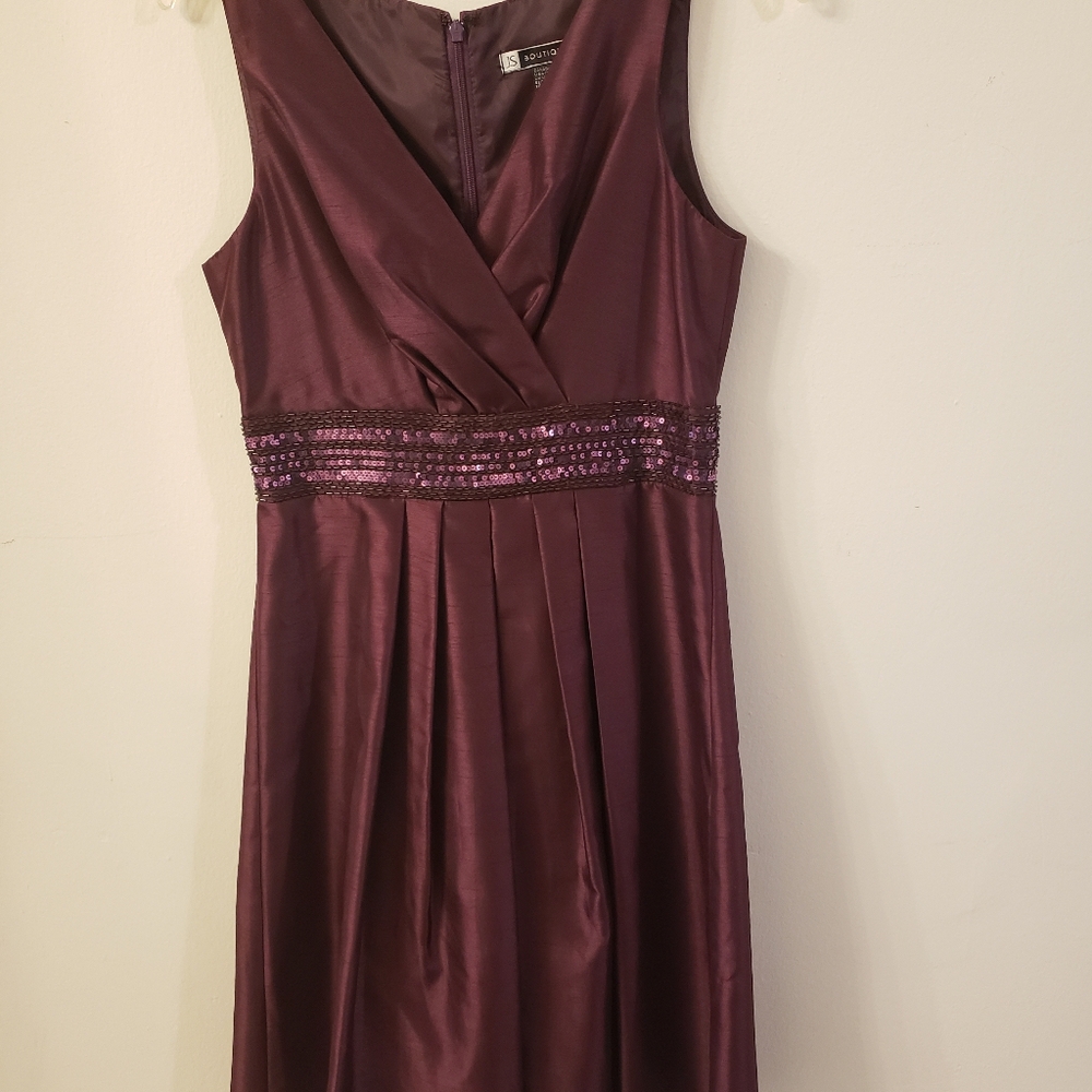 Elegant Purple Sleeveless Dress